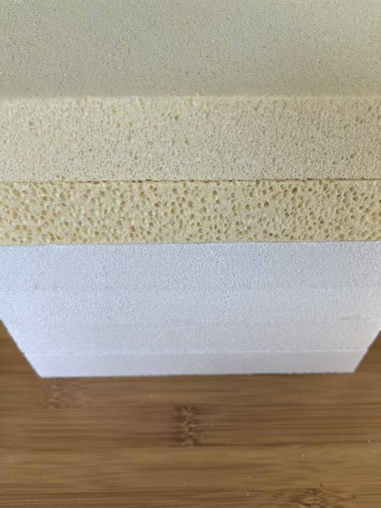 无机质碳酸钙发泡保温板，储物仓领域“黑科技”来袭